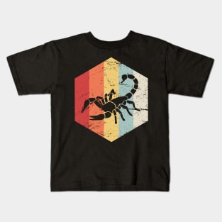 Scorpio – Retro Astrology Zodiac Sign Kids T-Shirt